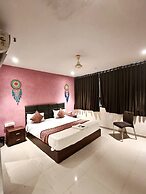 HOTEL SUNRISE CAVE
