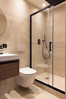 Elegant Apartment - AC- 2br-6p- Madeleine