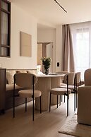 Elegant Apartment - AC- 2br-6p- Madeleine