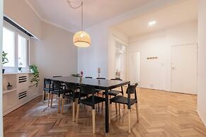 FLIPHAUS Arenales 1900