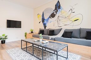 FLIPHAUS Ayacucho 1800