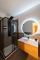 Urban Chic Luxury Suite Apartments
