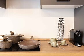 Urban Chic Luxury Suite Apartments