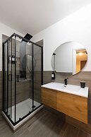 Urban Chic Luxury Suite Apartments