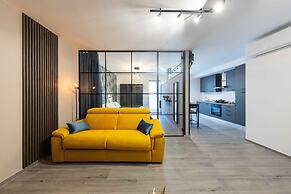 Urban Chic Luxury Suite Apartments