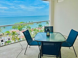 Los Picos Hotel & Suites Bucerias