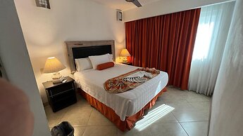 Los Picos Hotel & Suites Bucerias