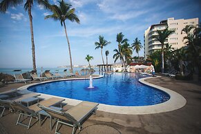 Los Picos Hotel & Suites Bucerias