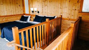 Lakeview Cabin with Boat Slip