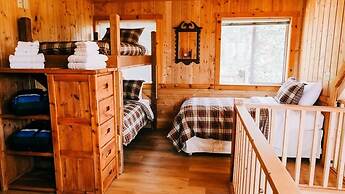 Lakeview Cabin with Boat Slip