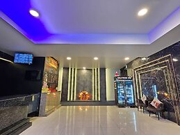 Hollywood Dannok Hotel