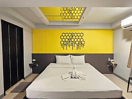 Hollywood Dannok Hotel