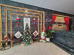 Hollywood Dannok Hotel