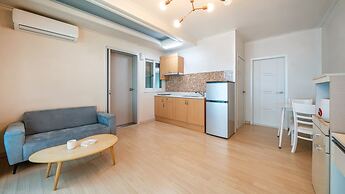 Pocheo Welcome Paw and Meow Pet Pension