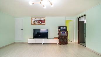 Pocheo Welcome Paw and Meow Pet Pension