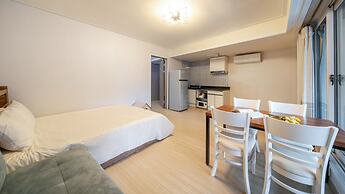 Pocheo Welcome Paw and Meow Pet Pension