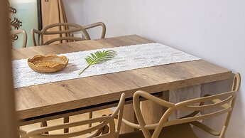 Pocheo Welcome Paw and Meow Pet Pension