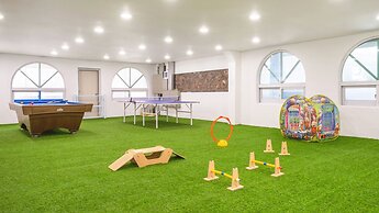 Pocheo Welcome Paw and Meow Pet Pension