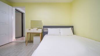 Pocheo Welcome Paw and Meow Pet Pension