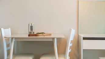 Pocheo Welcome Paw and Meow Pet Pension