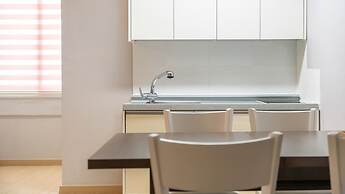 Pocheo Welcome Paw and Meow Pet Pension