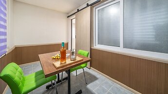 Pocheo Welcome Paw and Meow Pet Pension