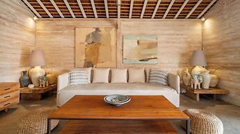 Taramille by Villa Finder