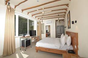 Ekawa Ganga by Lawrence Hotels