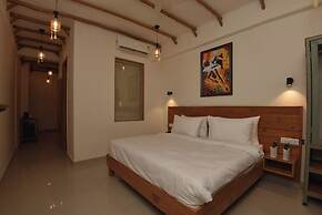 Ekawa Ganga by Lawrence Hotels