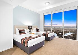 Level 45 Luxury Sub-Penthouse in Surfers