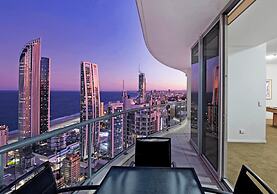 Level 45 Luxury Sub-Penthouse in Surfers