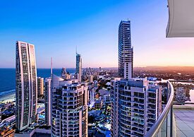 Level 45 Luxury Sub-Penthouse in Surfers