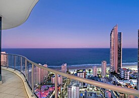 Level 45 Luxury Sub-Penthouse in Surfers