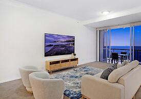 Level 45 Luxury Sub-Penthouse in Surfers