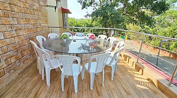 Mountain Majesty Villa