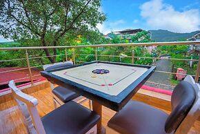 Mountain Majesty Villa