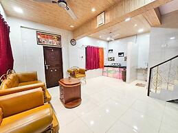 Mountain Majesty Villa