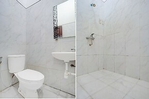 Hotel O Tegalsari Near Tunjungan Plaza