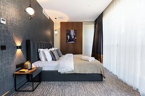 NOVA LUXE Hotel & Residences