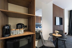 NOVA LUXE Hotel & Residences
