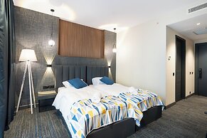 NOVA LUXE Hotel & Residences