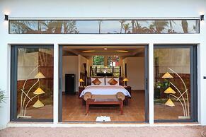 Chaloklum Residence by Kupu