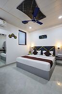 Hotel Warm Welcome Inn Noida Sector 26