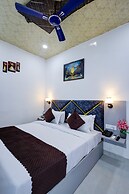 Hotel Warm Welcome Inn Noida Sector 26