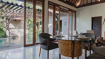 Jepun Villa by Betterplace