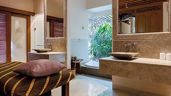 Jepun Villa by Betterplace