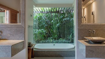 Jepun Villa by Betterplace