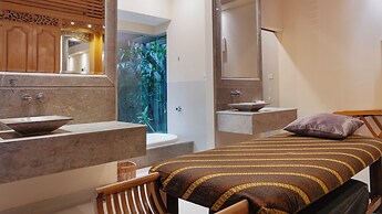 Jepun Villa by Betterplace