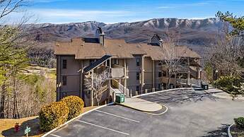 Indoor Pool Sleeps 7 Mountain Views Playground