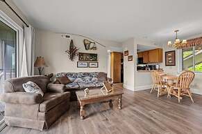 Mountain Views Sleeps 6 Heated Pool Hot Tub